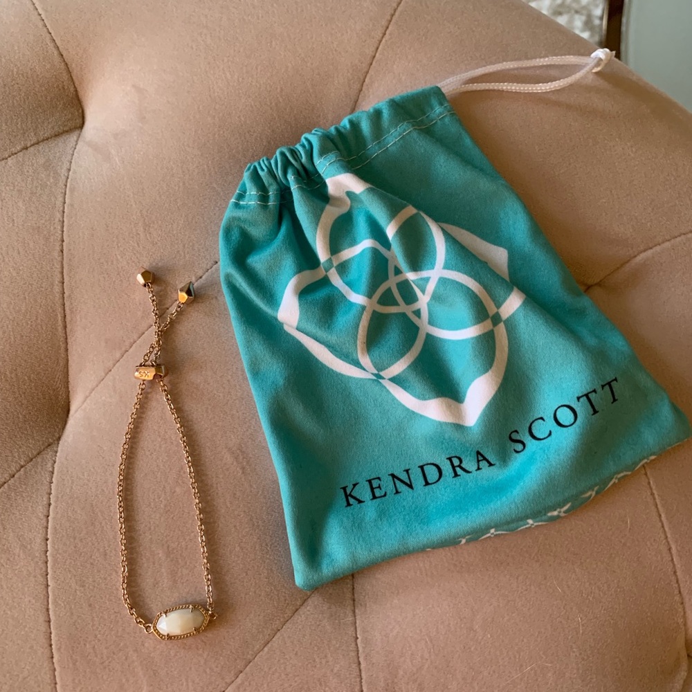 Kendra Scott bracelet